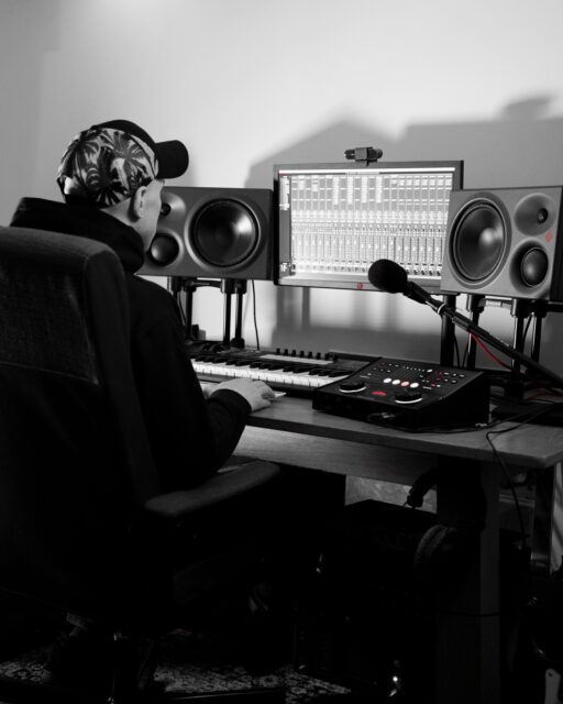 Professional, industry-standard equipment
Whether you're recording vocals, drums, guitars, voiceover, or full live sessions, we’ve got the tools to make your sound shine.

🔊 Microphones:
AKG C414s, SM7B, ribbons, wireless systems, and more

🎚️ Interfaces & Monitoring:
Neumann KH310 monitors, Soundcraft Ui24R, Avid MBOX Studio

🎸 Instruments:
Guitars, acoustic, DJ decks, keyboards, drumkits & electronics

🎧 Software:
Pro Tools • Logic • Ableton • Reaper
Plugins by FabFilter, Waves, Neural DSP & more

If you want clean, characterful, heavy or experimental: we’ve got everything needed to capture it.

Ready to hear your best sound yet? DM to book a session.

#edinburghcreatives #musicproduction #recordingstudio